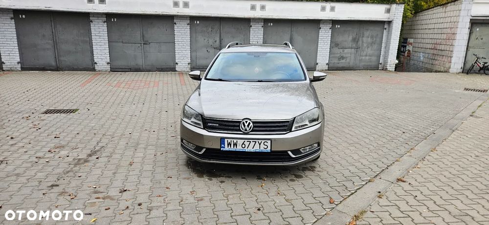 Volkswagen Passat 1.6 TDI Comfortline - 2