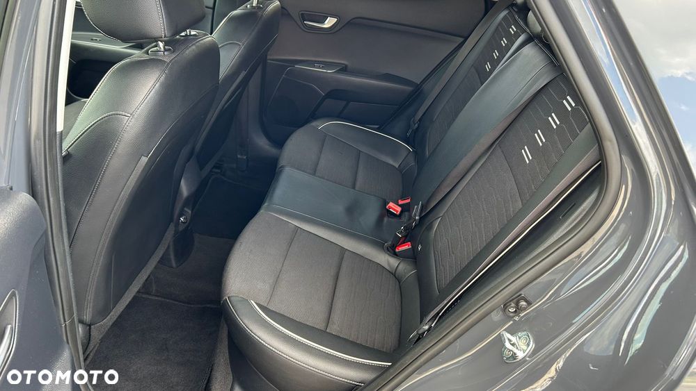 Kia Stonic 1.0 T-GDI 120 Platinum Edition - 19