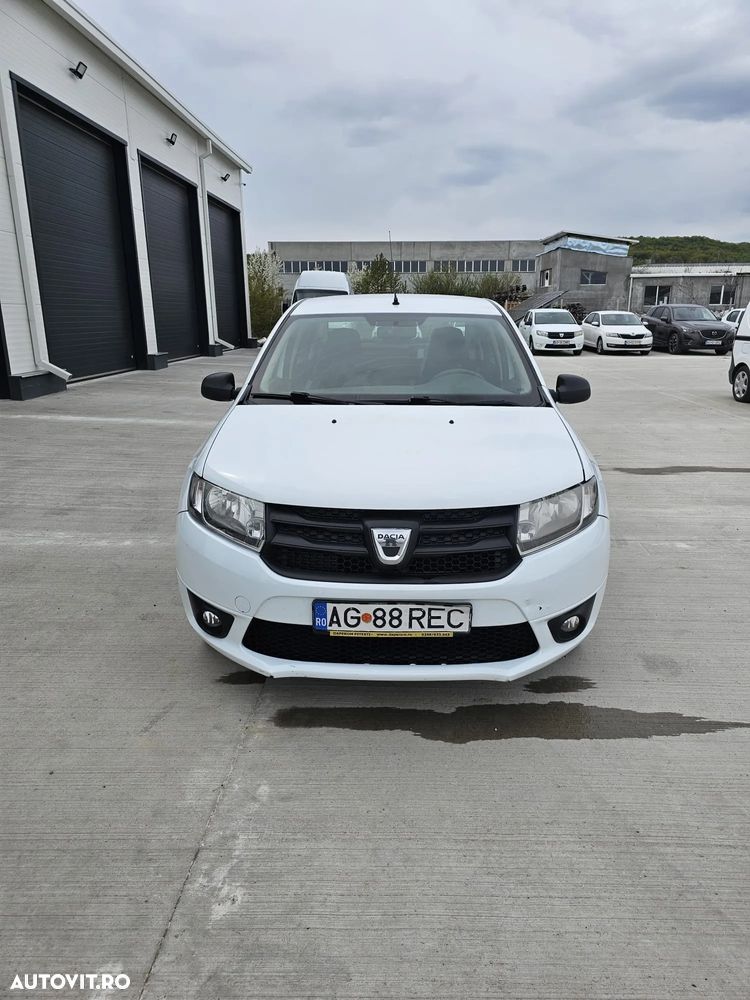 Dacia Logan - 1