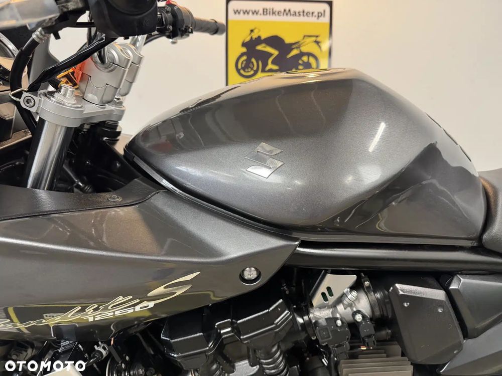 Suzuki Bandit - 21