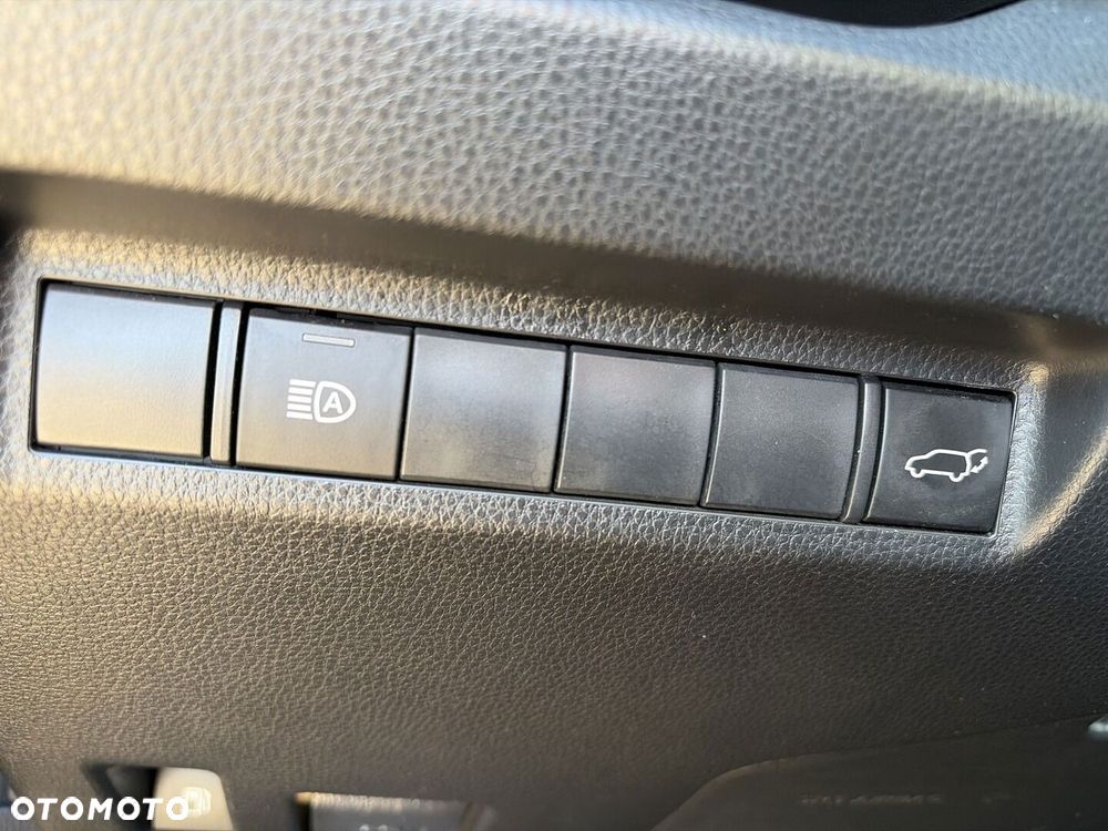 Toyota RAV4 - 22