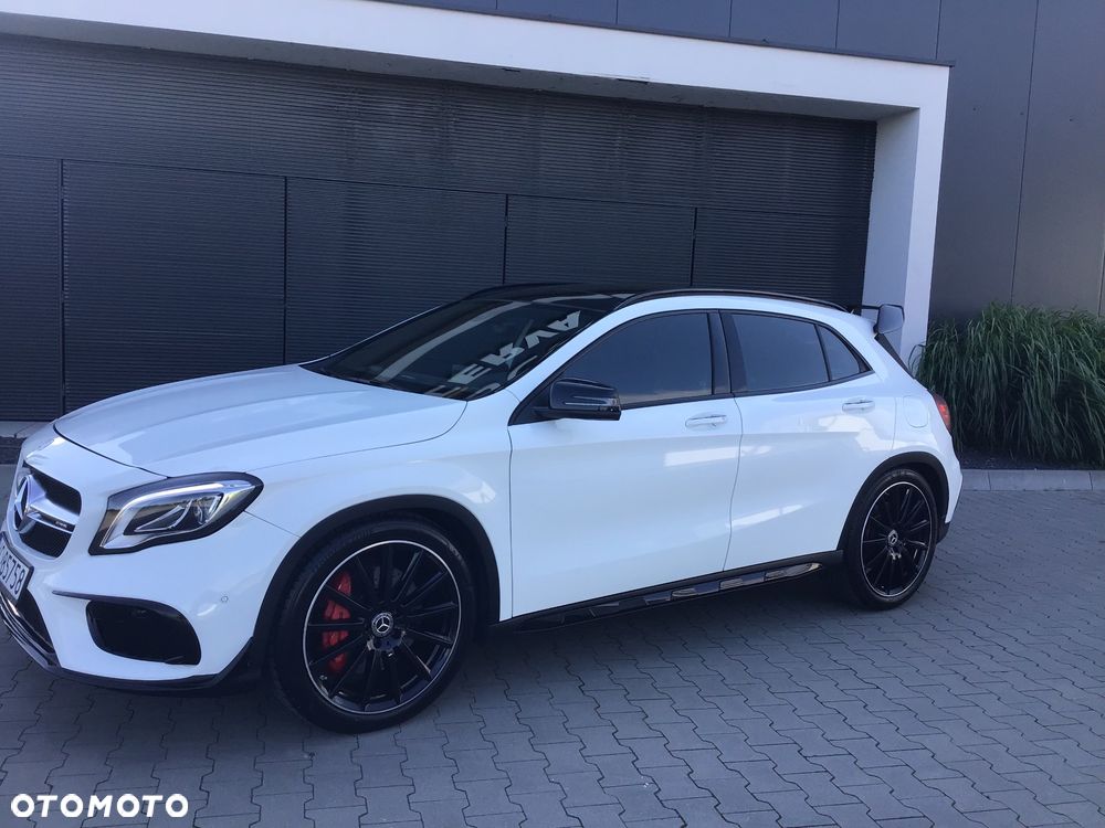 Mercedes-Benz GLA AMG 45 4Matic AMG Speedshift 7G-DCT AMG Night Edition - 10