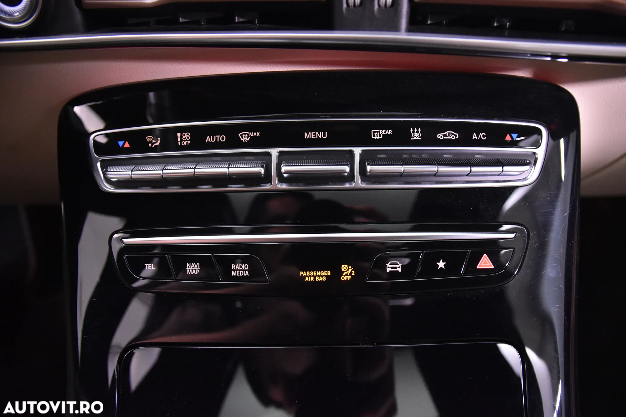Mercedes-Benz EQC 400 4MATIC - 18