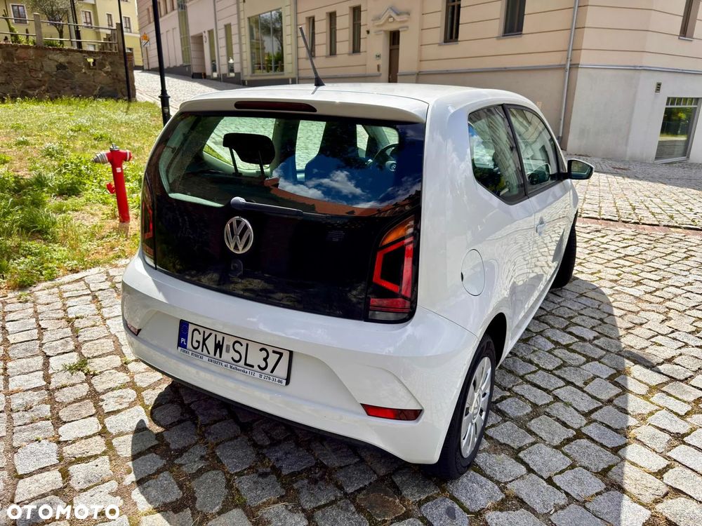 Volkswagen up! 1.0 move - 6