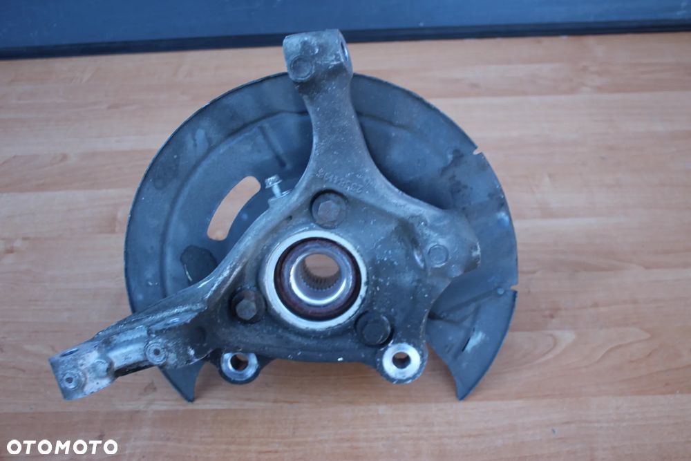 PIASTA ZWROTNICA PRAWY PRZÓD PRAWA PRZEDNIA OPEL INSIGNIA B 5X115 - 3