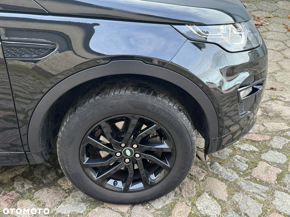 Land Rover Discovery Sport 2.0 D180 R-Dynamic HSE - 34