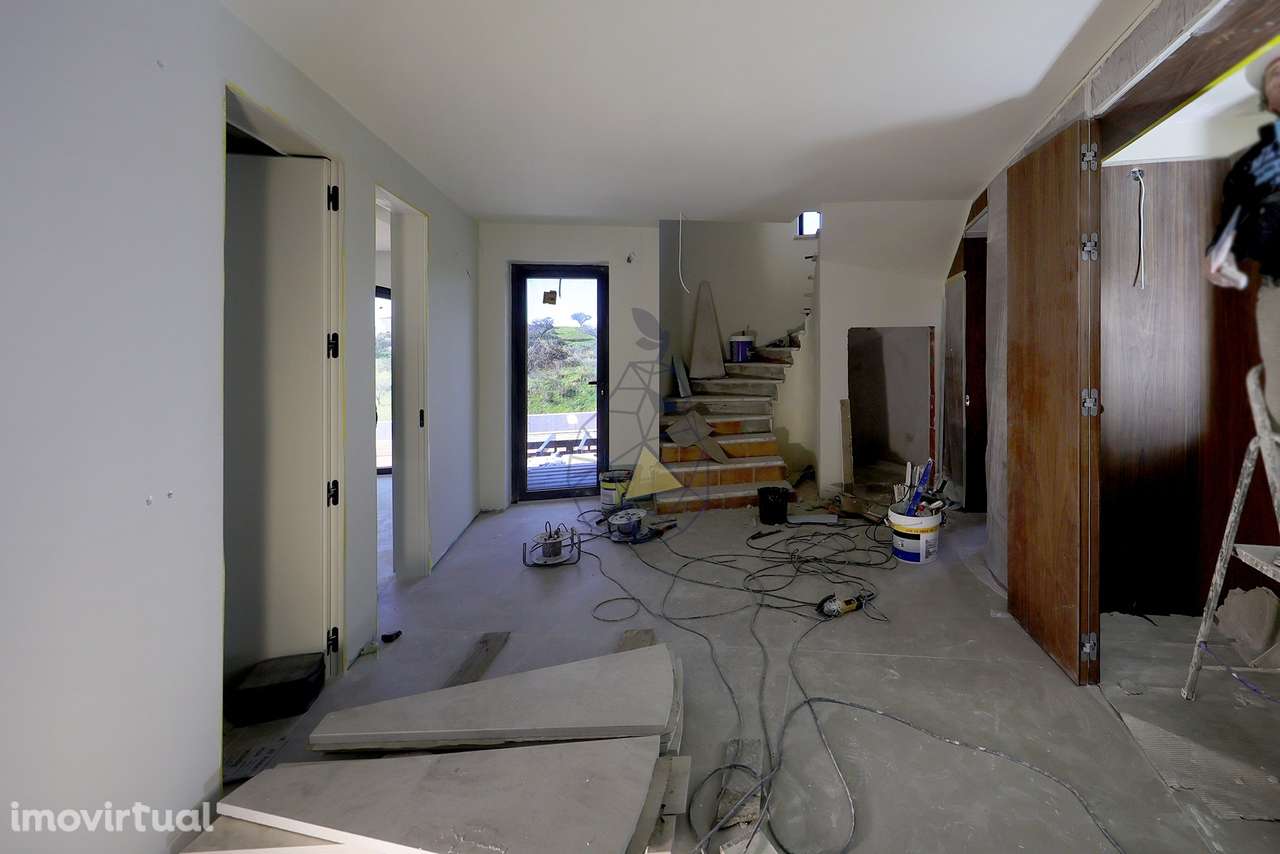 Villa Exclusiva com Vista Panorâmica para o Campo e o Mar – Vila Nova - Grande imagem: 3/34