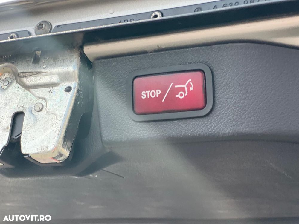 Mercedes-Benz V - 23