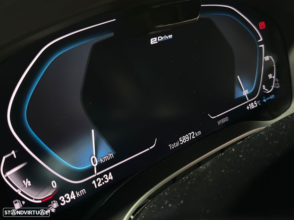 BMW 530 e Pack M - 24