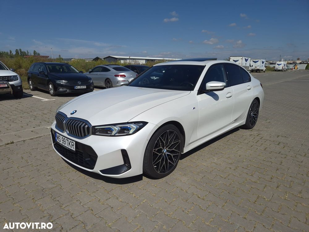 BMW Seria 3 320i Aut. Luxury Line - 1