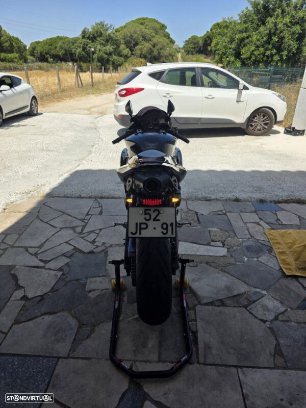 Honda CBR - 2