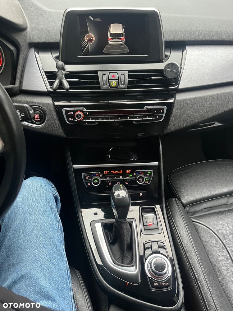 BMW Seria 2 218d GT - 9