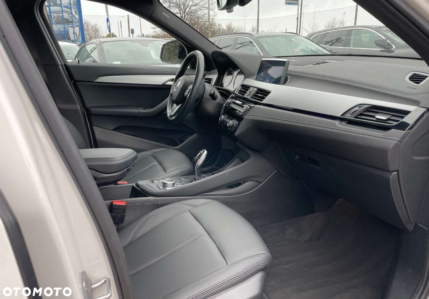 BMW X2 - 24
