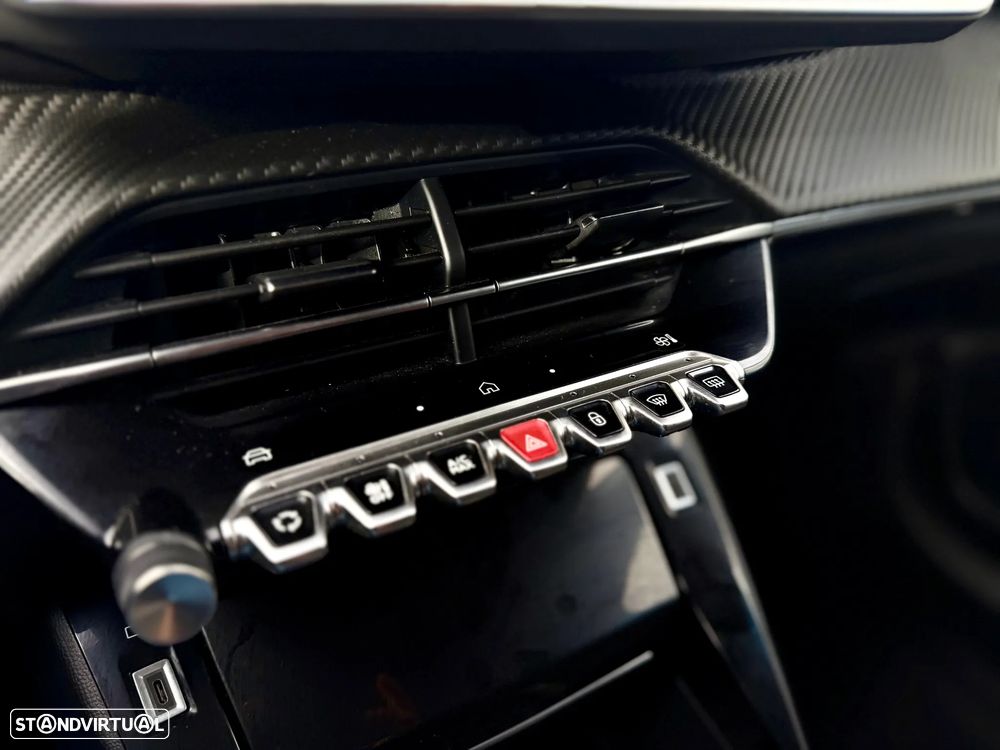 Peugeot 208 1.2 PureTech Allure - 23