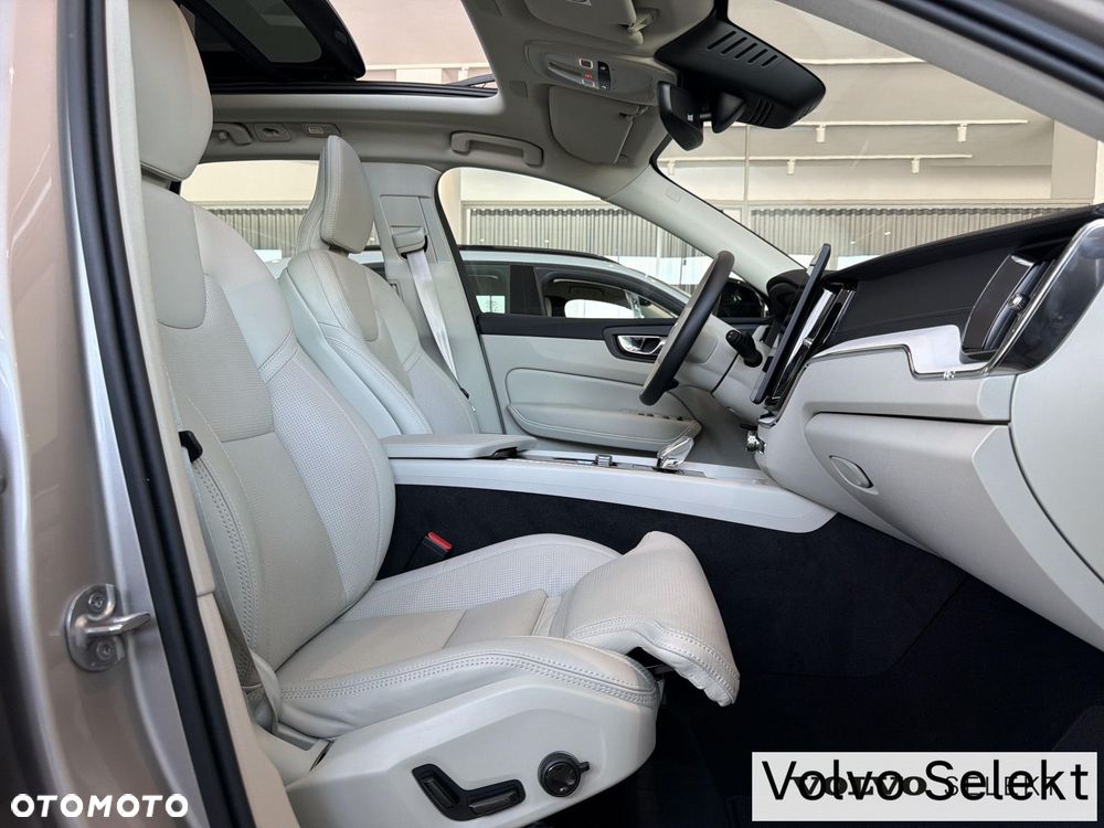 Volvo XC 60 - 12