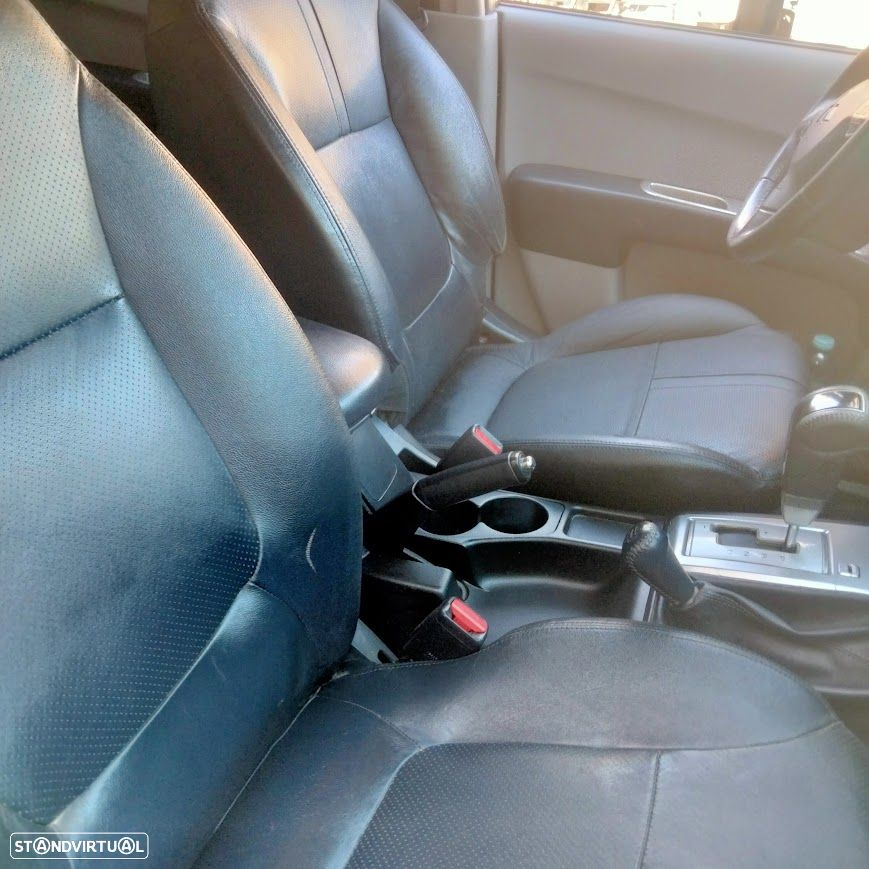 Mitsubishi L200 Pick Up 4x4 Auto DPF Intense Cabine Dupla - 9