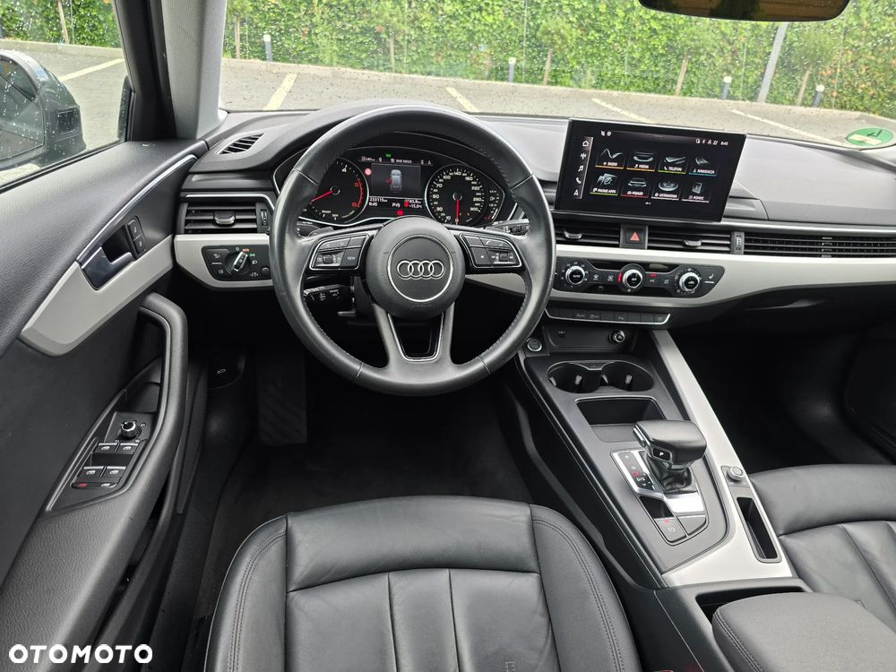 Audi A4 Avant 35 TDI S tronic S line - 35