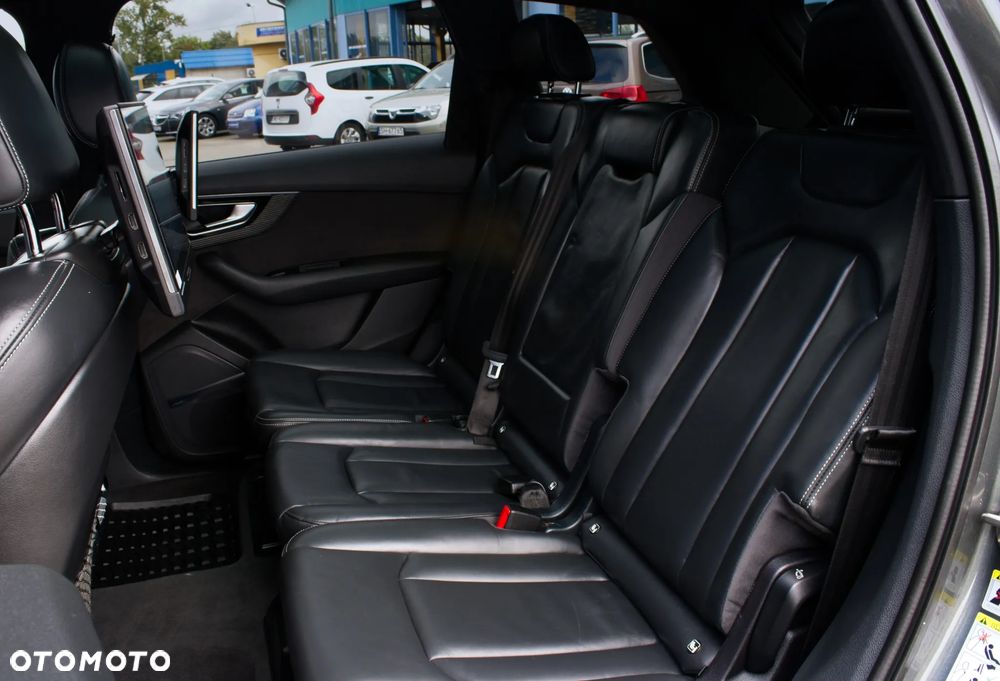 Audi Q7 3.0 TDI Quattro Tiptronic - 32