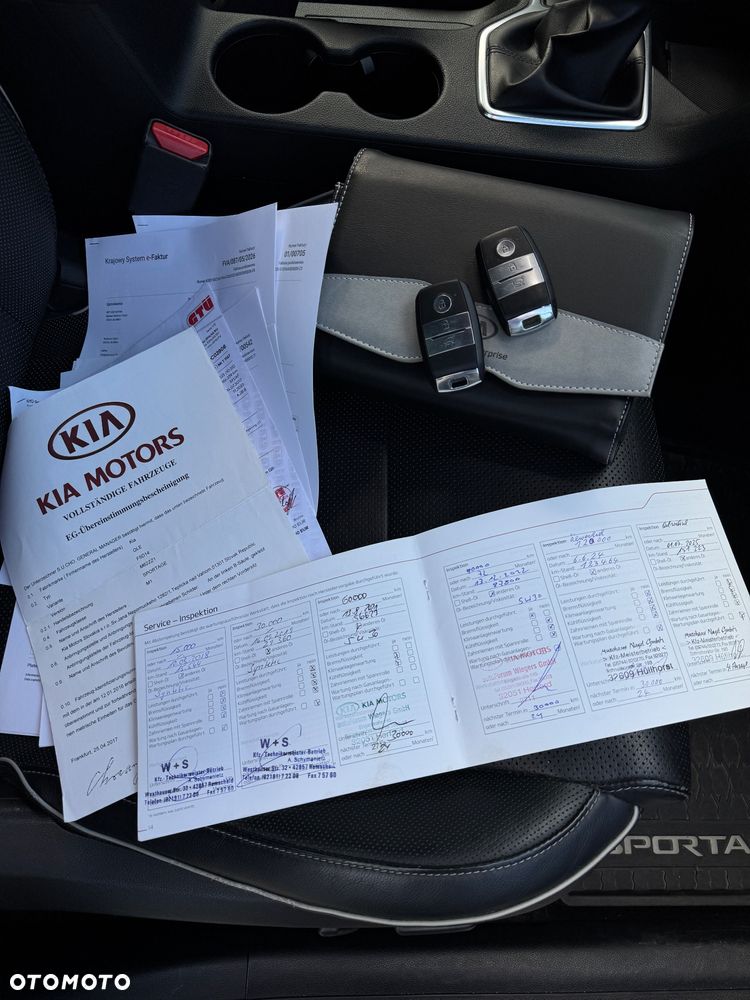 Kia Sportage 2,0 CRDI AWD GT Line - 24