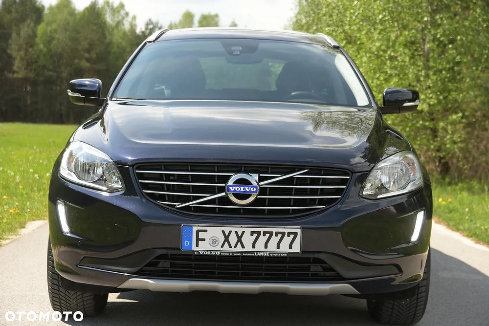 Volvo XC 60 D3 Drive-E Ocean Race - 12