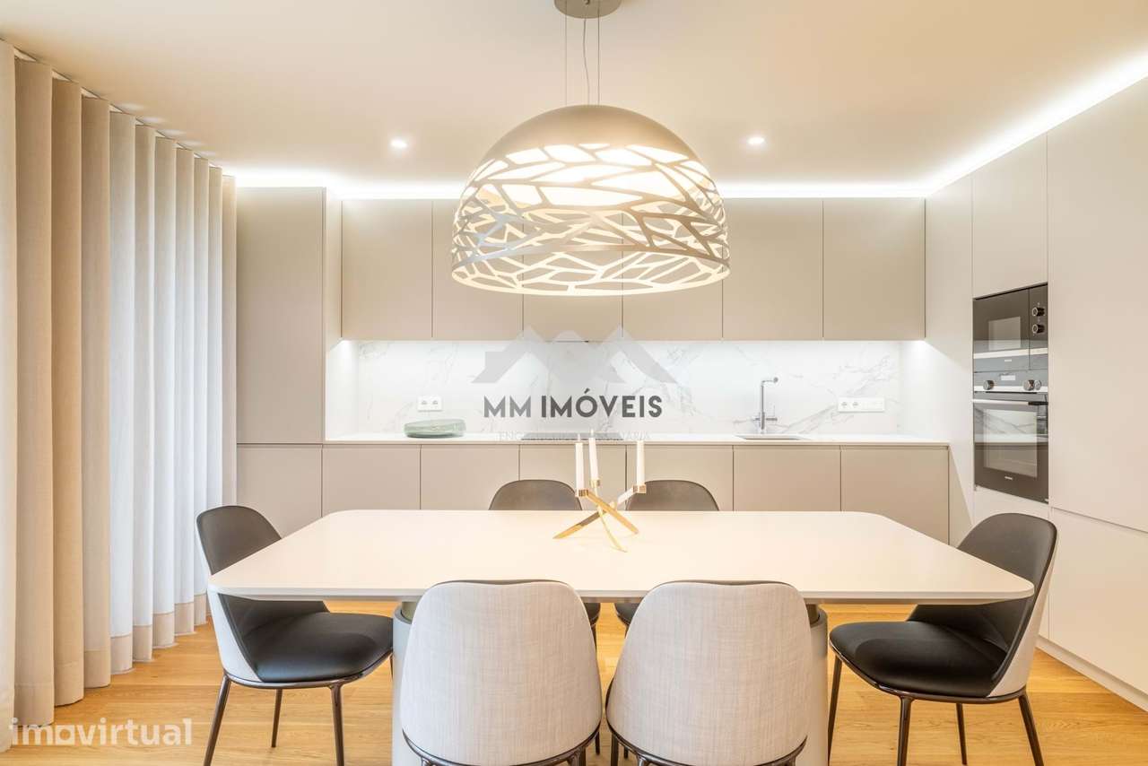 Apartamento T2 2026 | Alameda Jardins da Arrábida | Varanda | Ginásio - Grande imagem: 4/34
