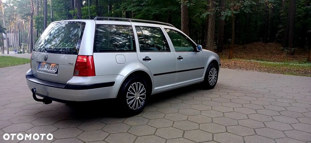 Volkswagen Golf 1.9 TDI Comfortline - 6