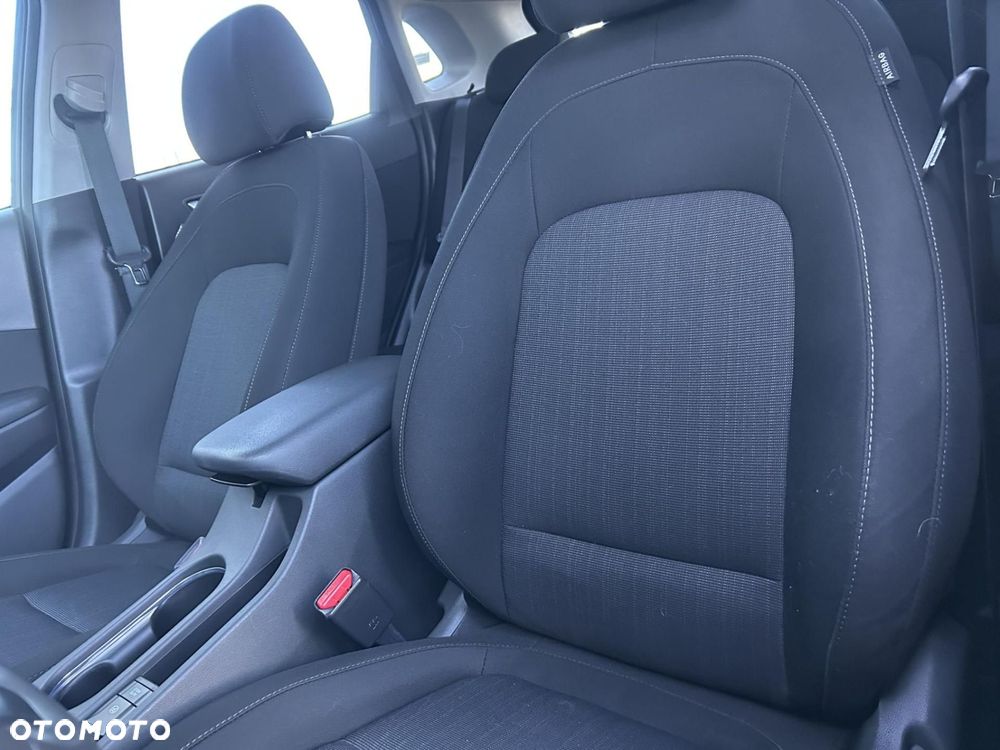 Hyundai Kona 1.6 GDI Hybrid Smart DCT - 10
