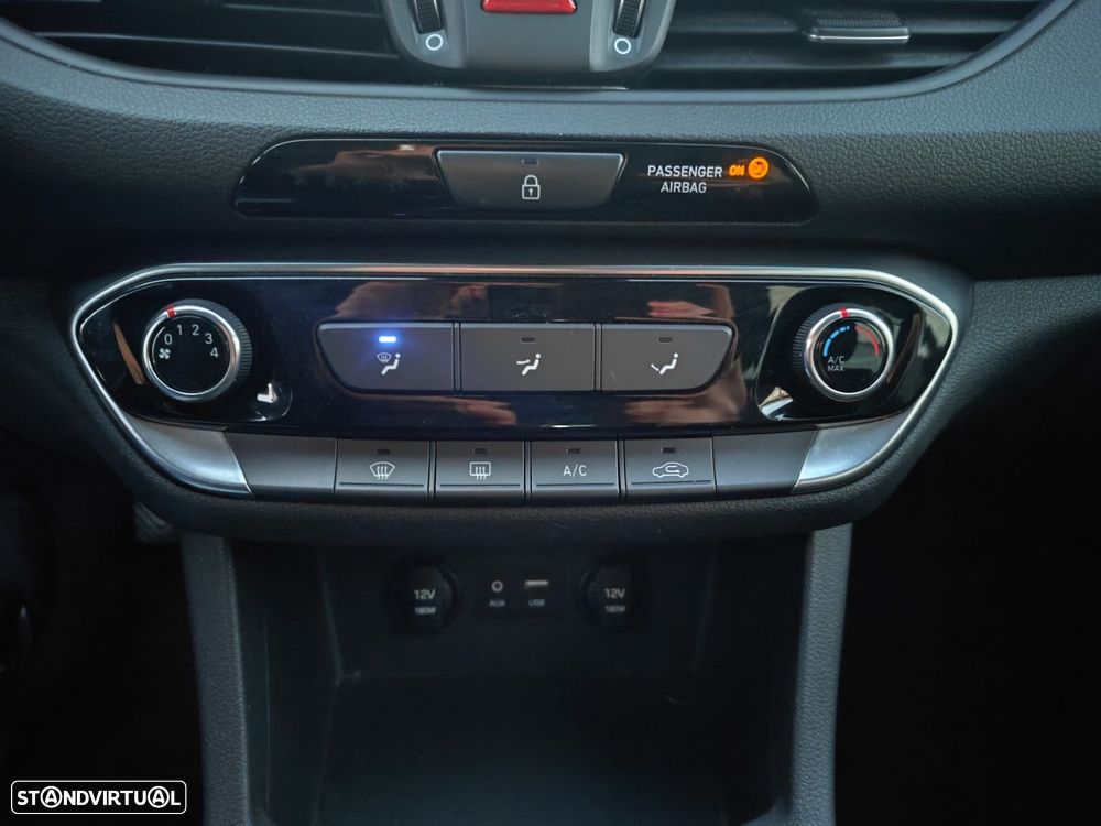 Hyundai i30 1.6 CRDI STyle - 18