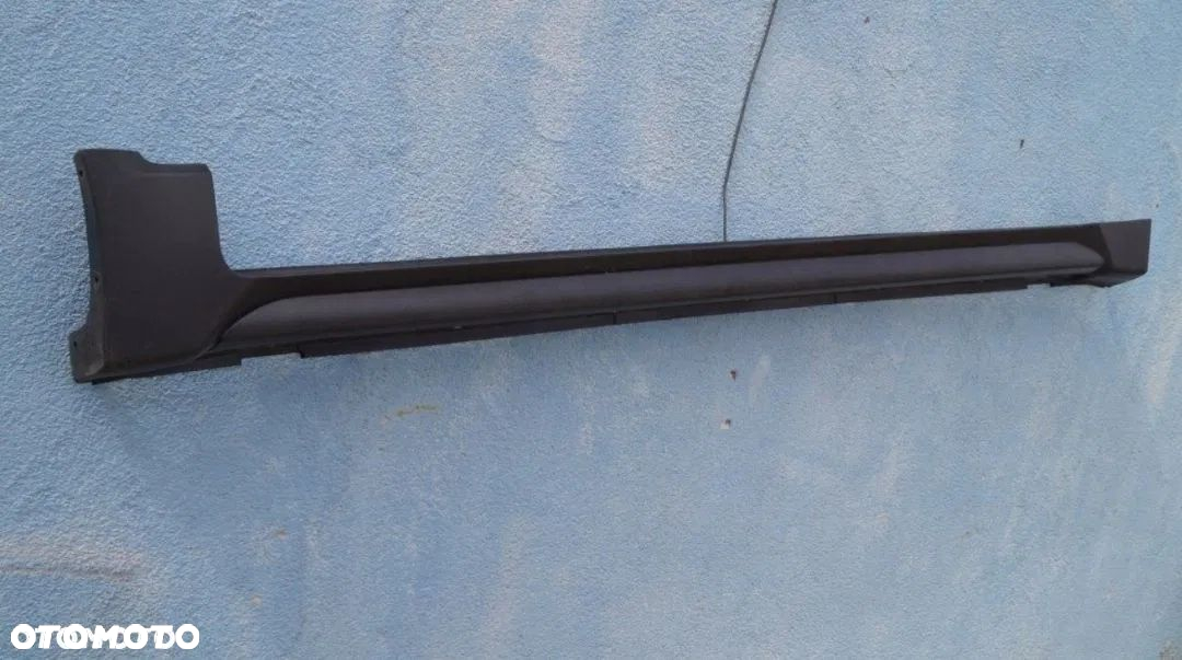 Listwa progowa lewa Opel Antara 96660203 - 2