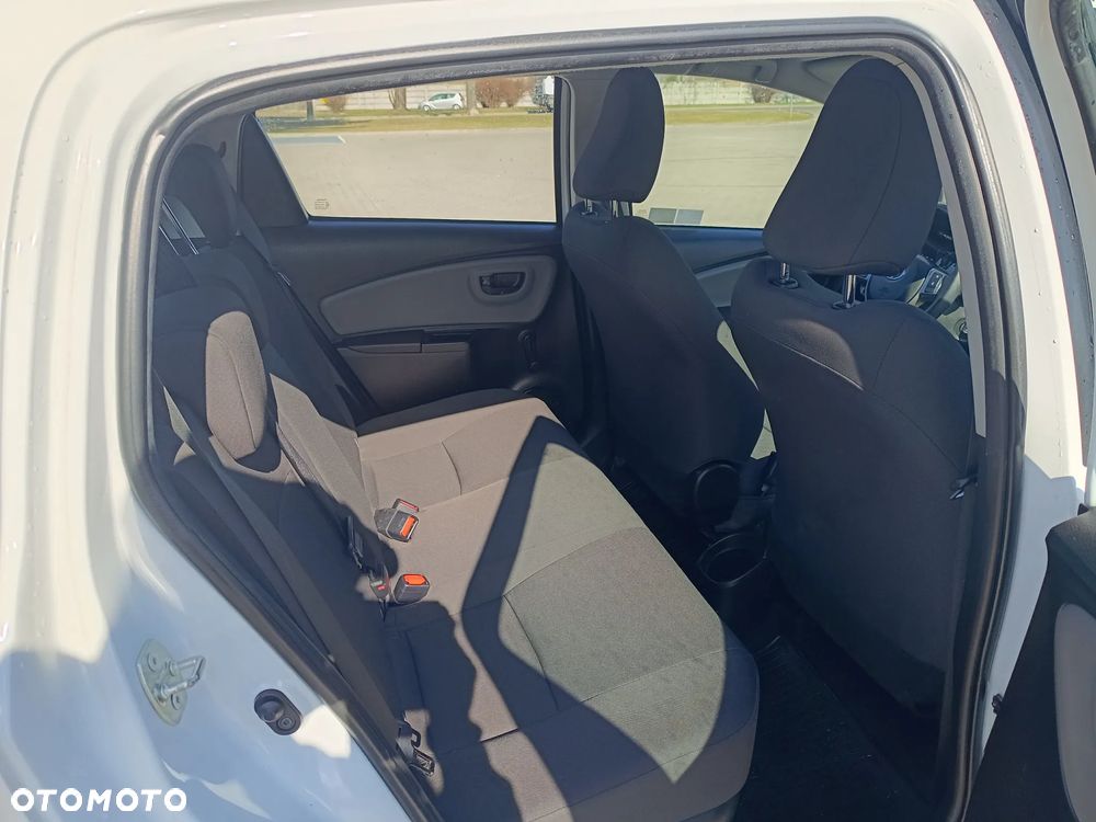 Toyota Yaris - 20