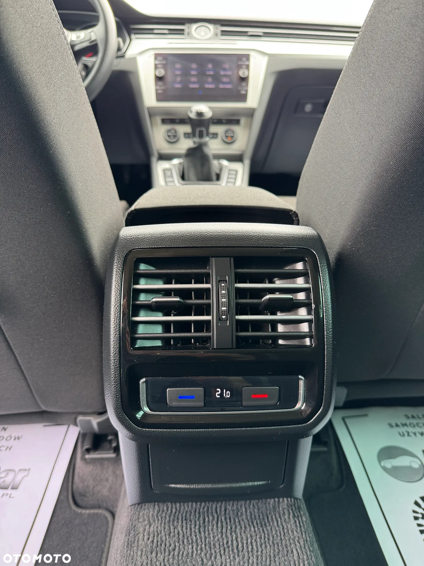 Volkswagen Passat 2.0 TDI BMT Highline - 31
