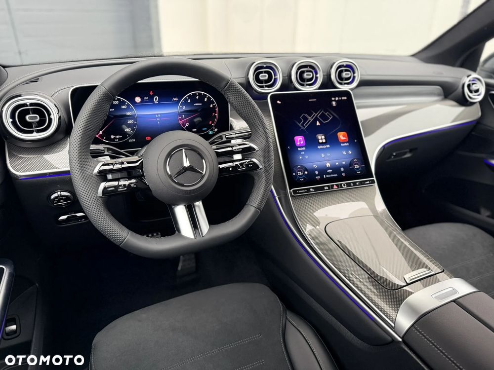 Mercedes-Benz GLC - 11