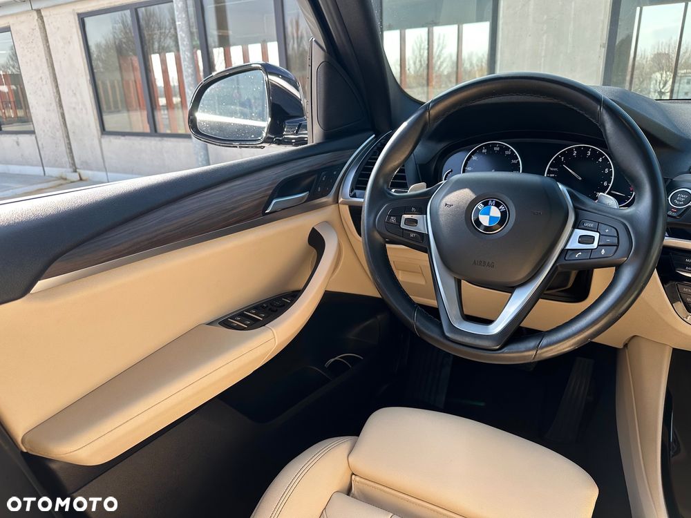 BMW X3 xDrive30i xLine - 23