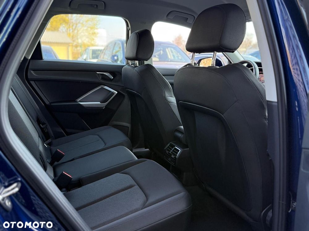 Audi Q3 - 16