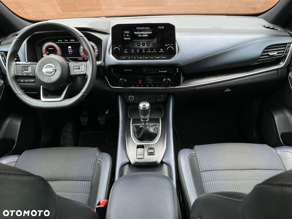 Nissan Qashqai 1.3 DIG-T Tekna - 22