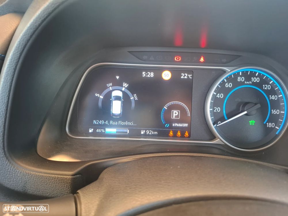 Nissan Leaf Acenta - 28