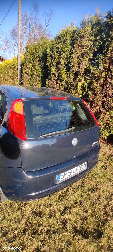 Fiat Grande Punto 1.3 Multijet 16V Dynamic - 4