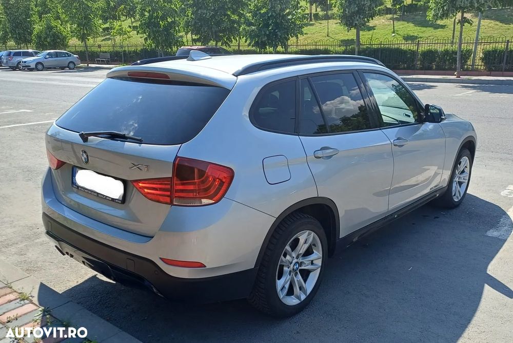 BMW X1 xDrive20d Aut. Sport Line - 4