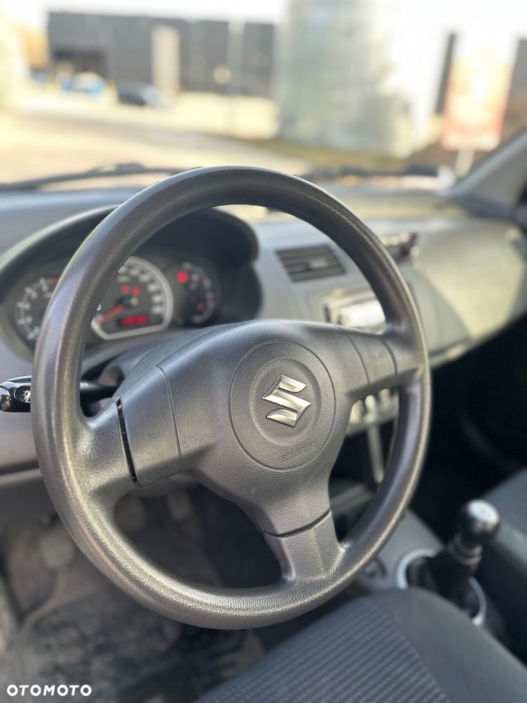 Suzuki Swift 1.3 Comfort+ - 9