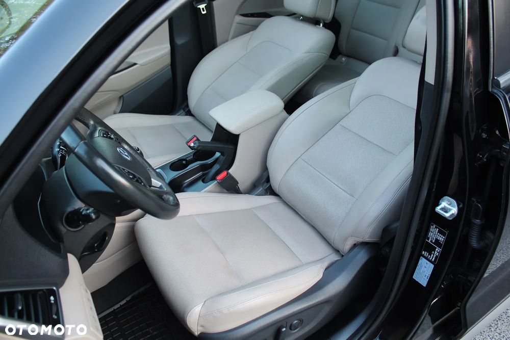 Hyundai Tucson 1.6 T-GDI GO 2WD - 32