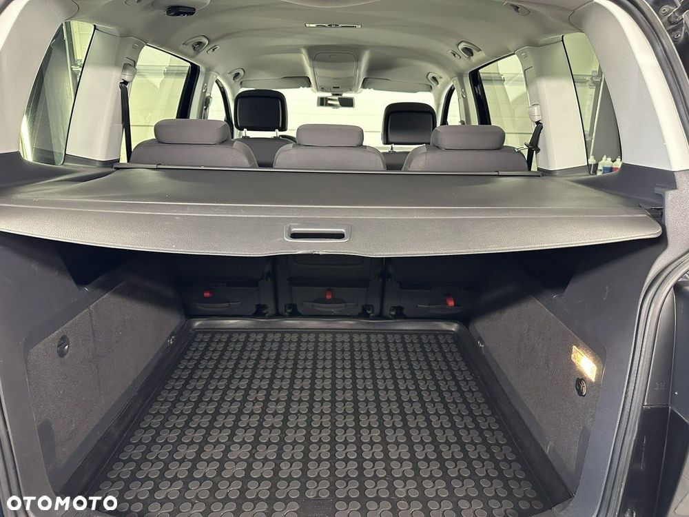 Volkswagen Touran 1.6 TDI DPF DSG Comfortline - 16