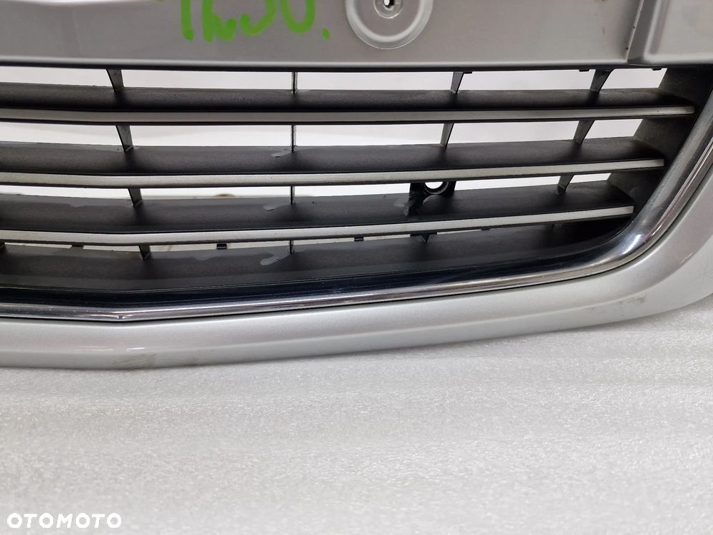 OPEL ASTRA 3 III LIFT 07- ZDERZAK PRZEDNI PRZÓD NA SPRYSKI + KRATKA ŚRODKOWA , KOLOR SREBRNY METALIK , NR 13225746 , NR AUKCJI NZ1230 - 13