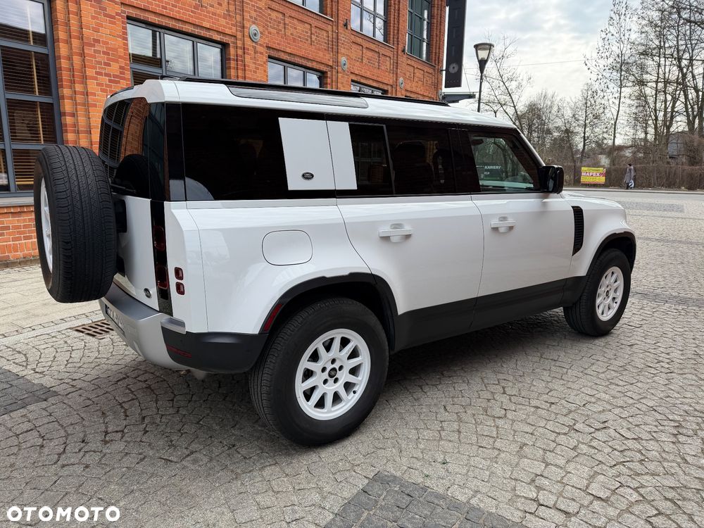 Land Rover Defender 2.0 P300 - 7