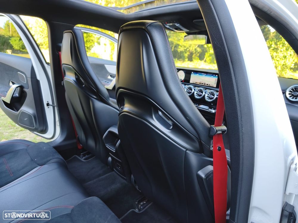 Mercedes-Benz A 45 AMG S 4Matic+ Speedshift DCT 8G Limited Edition - 25