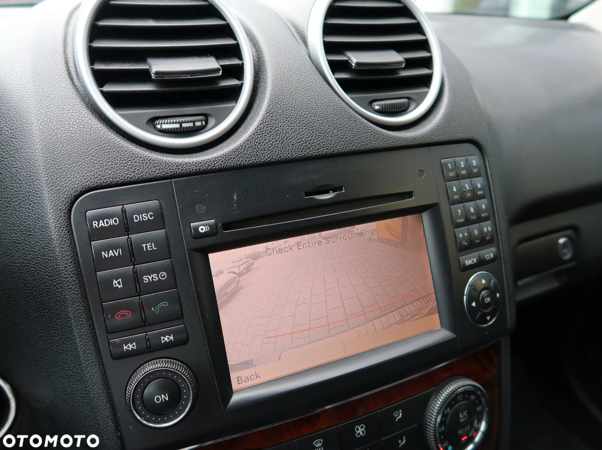 Mercedes-Benz ML 350 4-Matic - 17