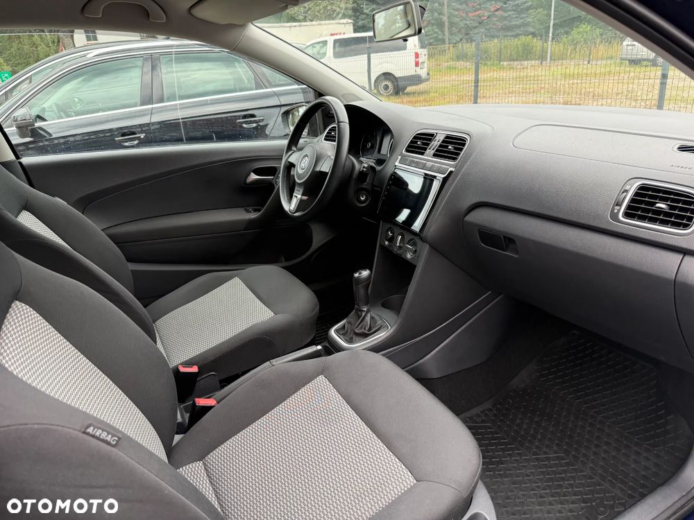 Volkswagen Polo - 6