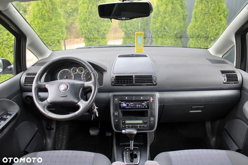 Seat Alhambra 2.0 Automatik Reference - 24