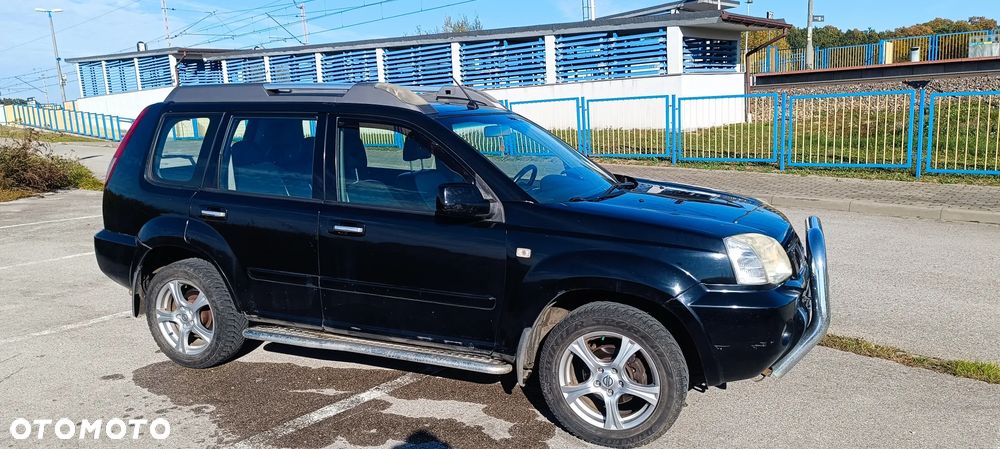 Nissan X-Trail - 2