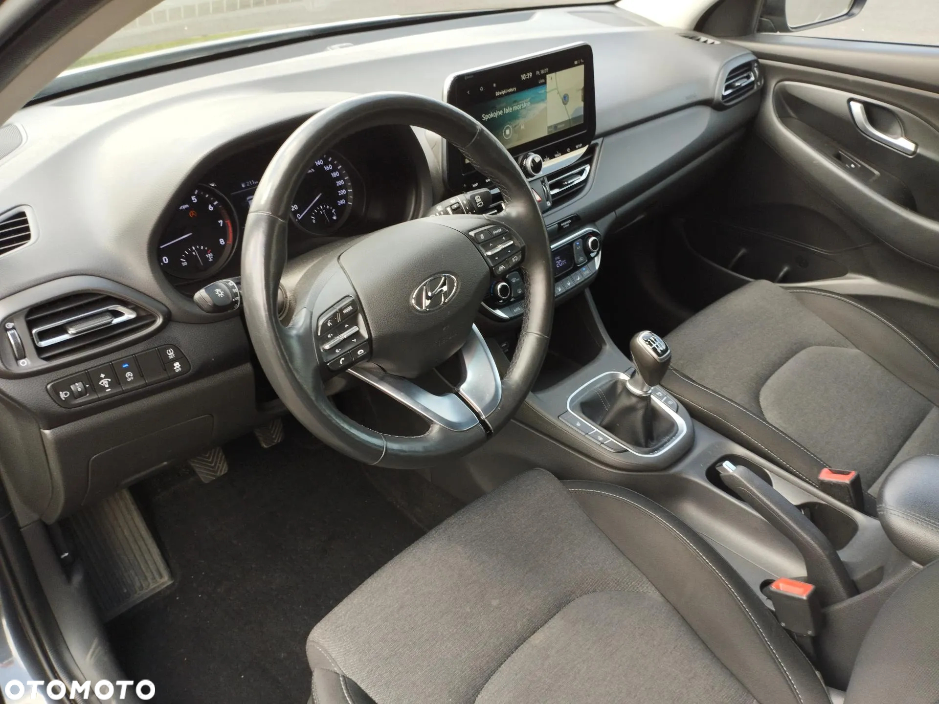 Hyundai i30 1.5 DPI Comfort - 9