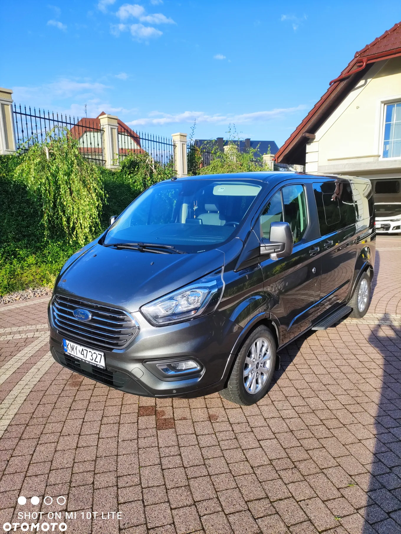 Ford Tourneo Custom 2.0 EcoBlue L1 Titanium - 6
